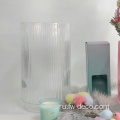 маленькие ребристые цветочные стеклянные вазы для домашнего декора
